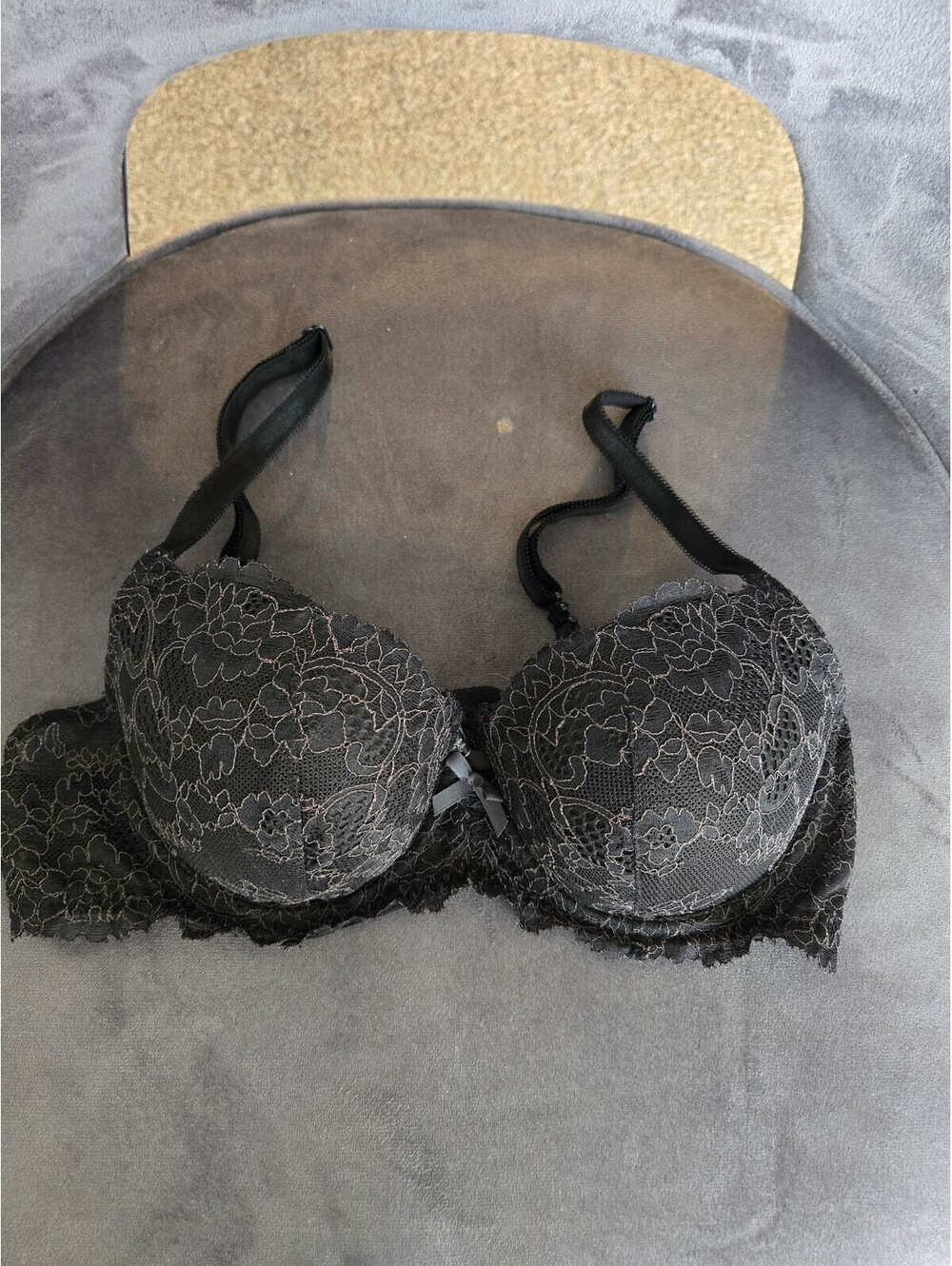 Victoria's Secret Dream Angels Black Floral Lace Lined Demi Bra 36B